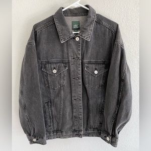 Wild Fable Women's Black Denim Trucker Jacket Size Small